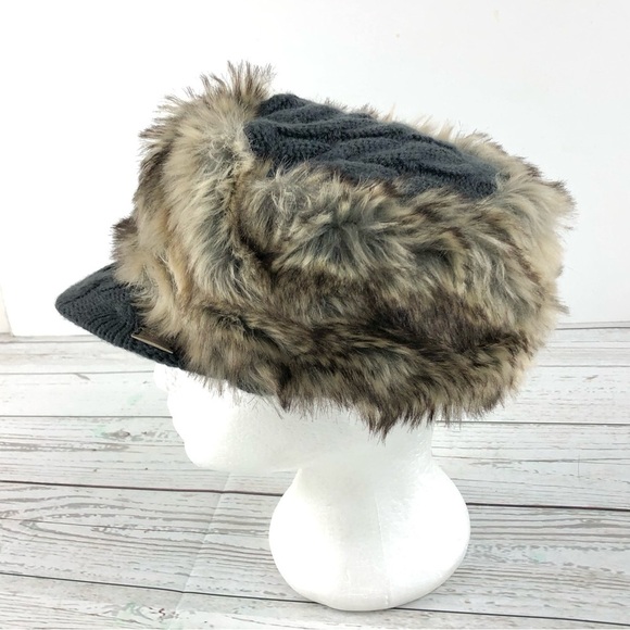 Bb Collection faux-fur visor hat - Picture 4 of 7